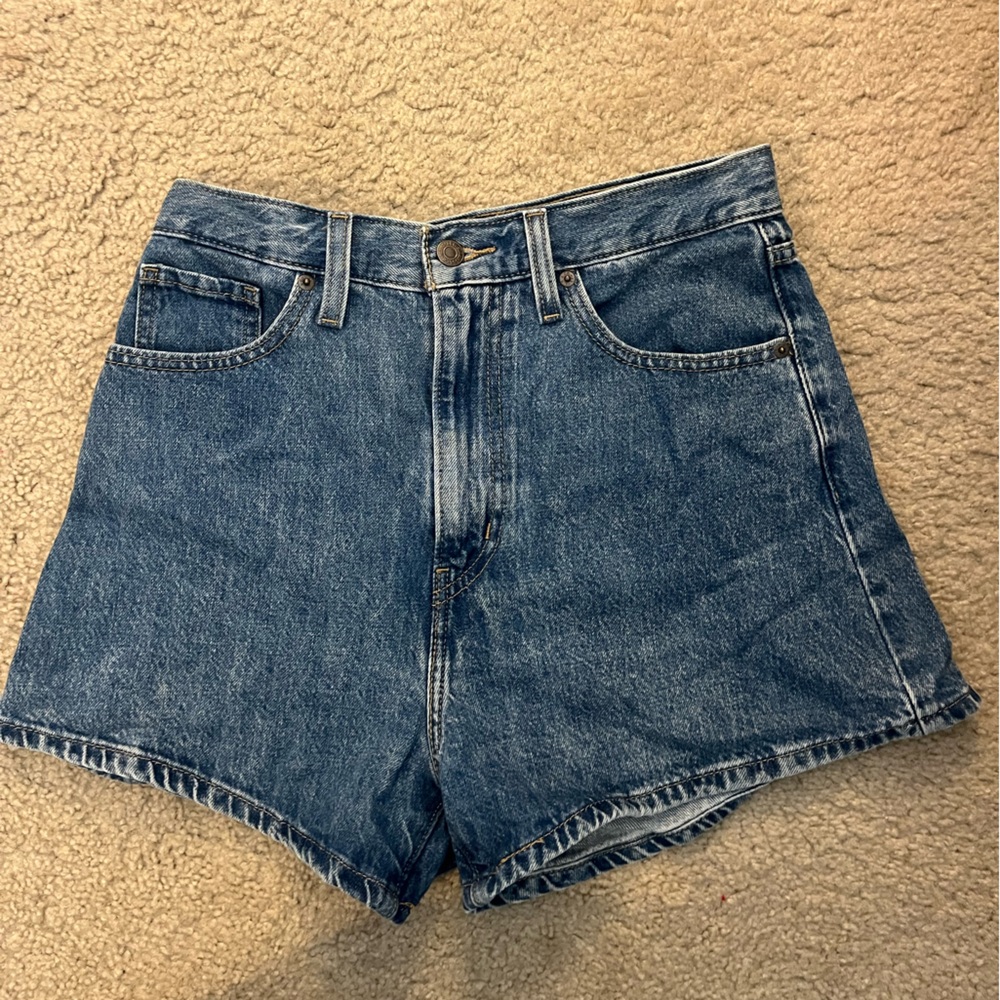 Levi high waisted mom shorts